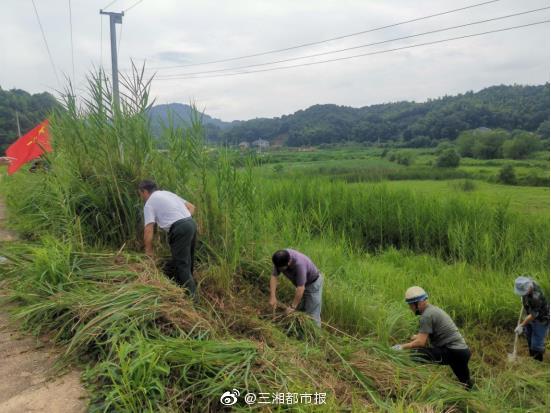 請戰(zhàn)！20余名退役軍人組建志愿隊 遞交抗洪搶險請戰(zhàn)書