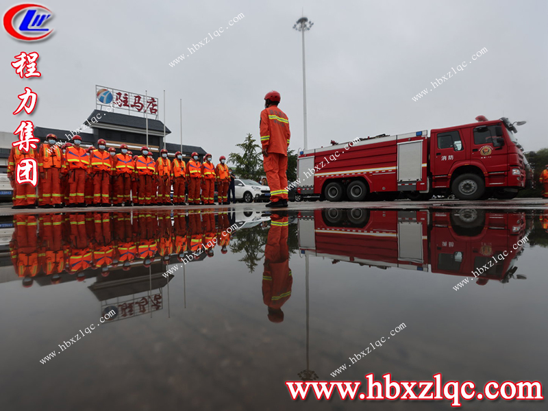 面對暴雨來臨，鄭州是一所溫暖的城市，困境中大家共同守望度難